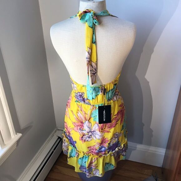 NWT Pretty Little Thing Halter Dress, 4, Yellow Y2K. Frilly keyhole summer! - Picture 3 of 11